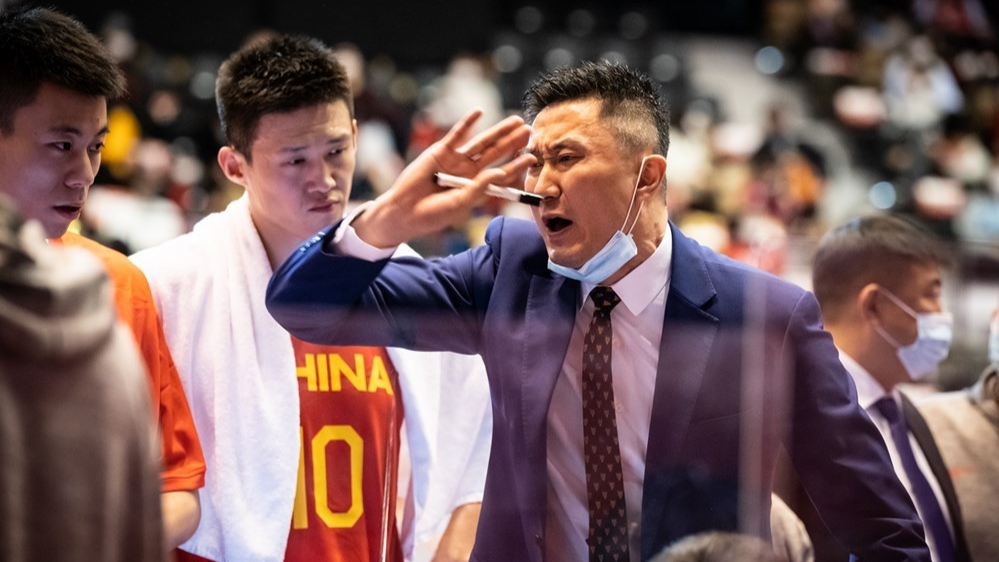 九游游戏-丹佛掘金迎亚洲杯关键赛；最后时刻队长鼓劲；管理层满意；资深球员宣示担当(亚洲杯历届冠军一览图)