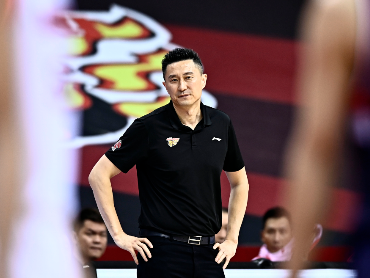 九游体育-广厦男篮内部会议纪要流出——关键时刻刷新队史纪录，全明星赛使命明确，更衣室氛围转暖(广东对广厦男篮比赛直播录象)