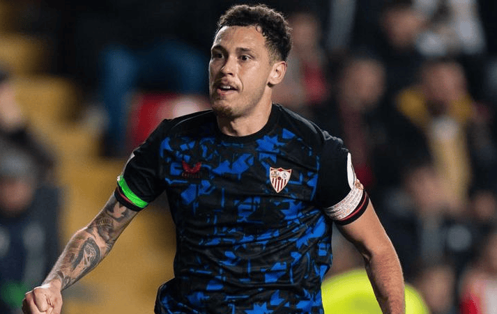 九游娱乐-西甲倒计时，塞维利亚今晚更衣室发声，细节引发关注，质疑声仍在，年轻球员得到机会的简单介绍